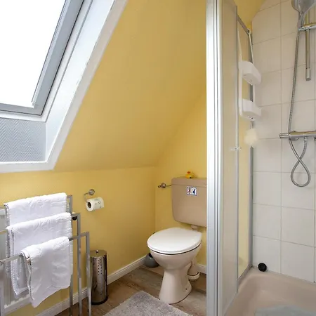 Erichsen, Vioel Apartament