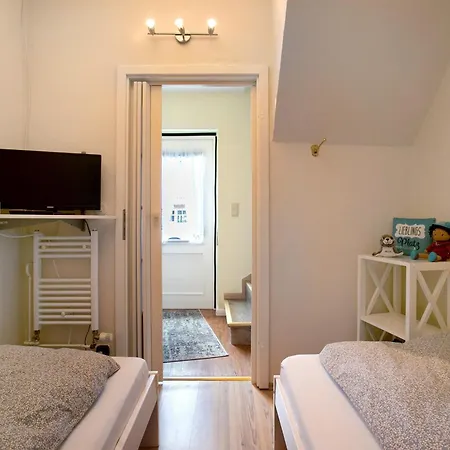 Apartament Erichsen, Vioel